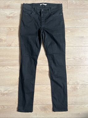 Levi's Women's Black Skinny Jeans - Solid Black